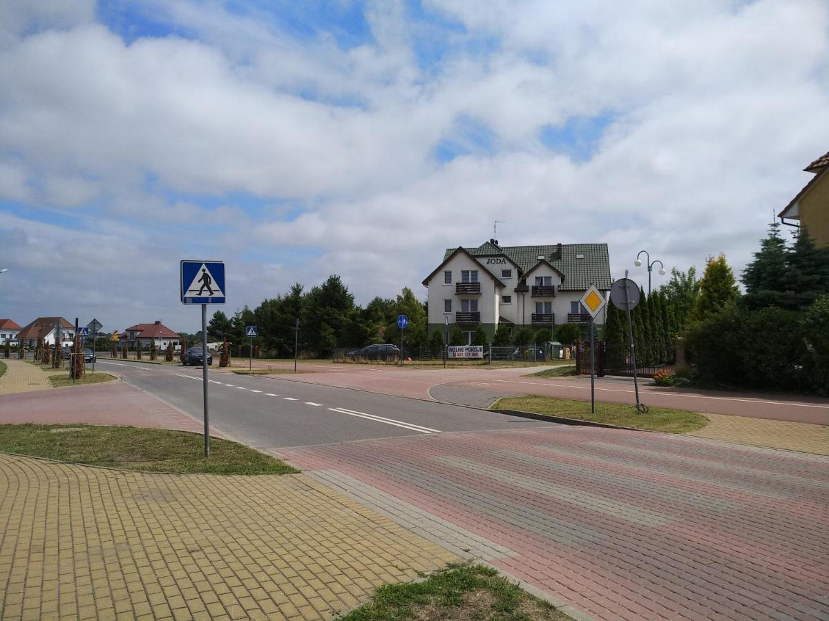 Joda Pokoje Goscinne Rewal Exteriör bild